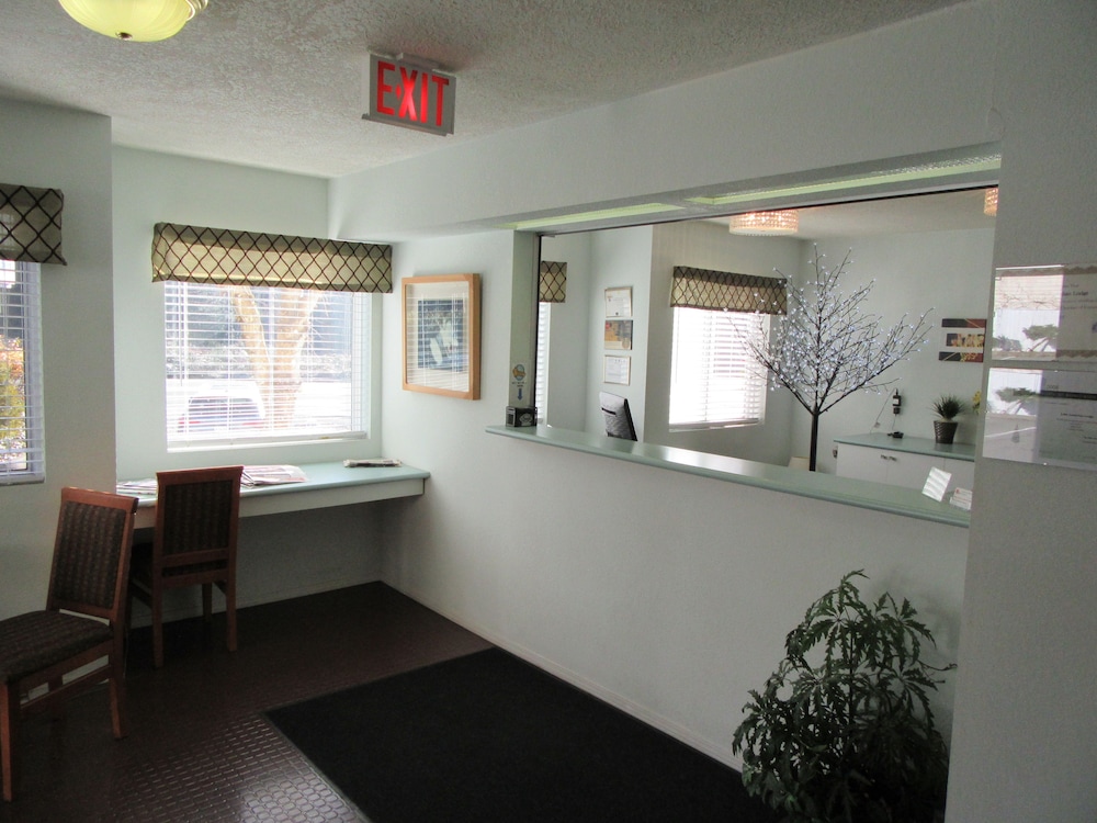 Lake Cowichan Lodge