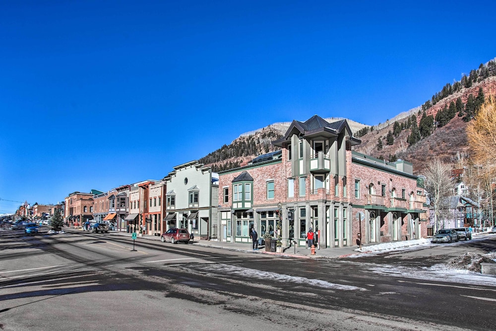 Hotel Telluride Studio in Downtown - Walk to Gondola! - Image 1
