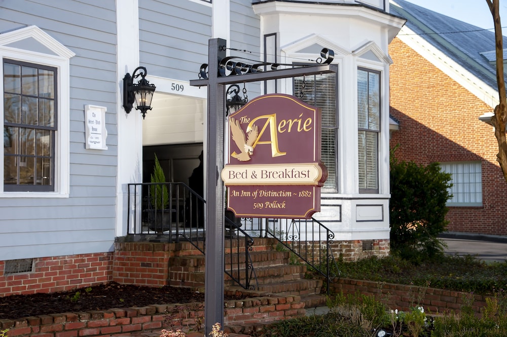 The Aerie Bed and Breakfast