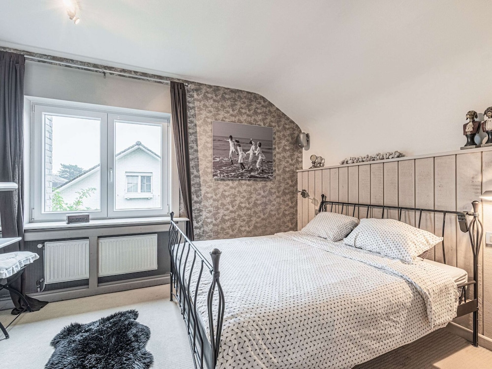 Nice Holiday Home in Westende-bad With Sauna and Pingpong view 3