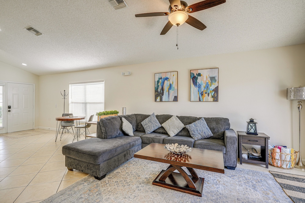 9 Mi to Disney: Home w/ Pool Table & Water Views!