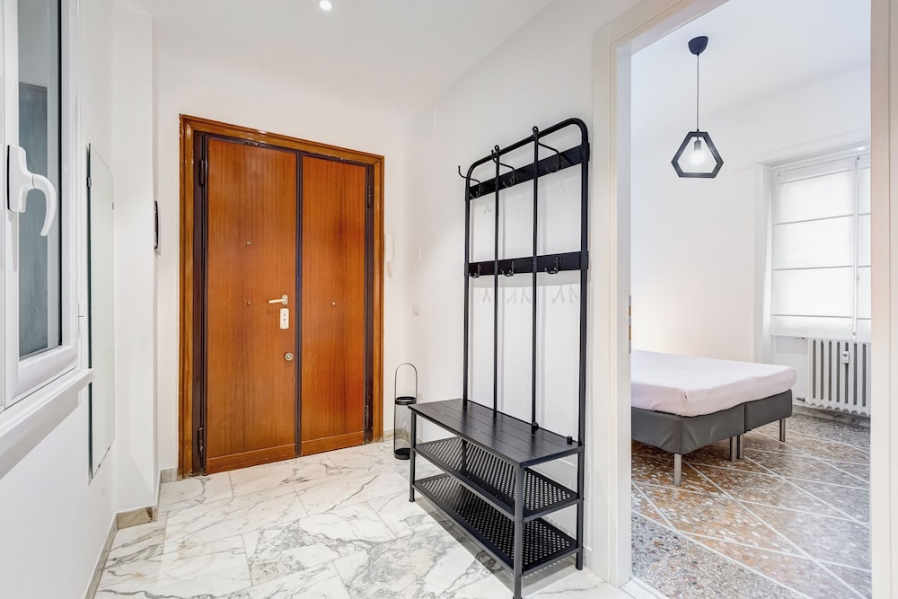 Gianicolo Apartment with Terrace