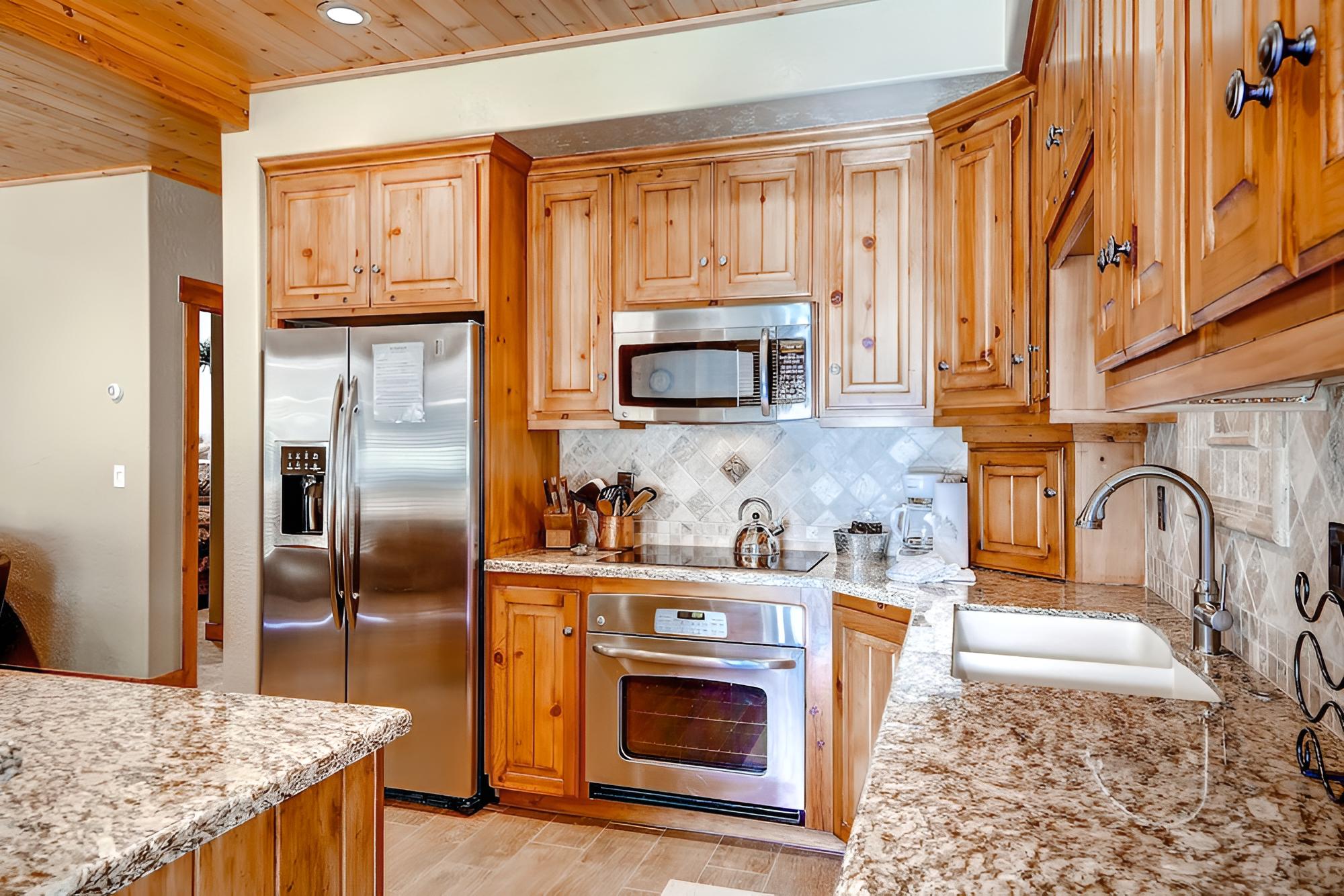 Bristlecone Condominiums by Vacasa