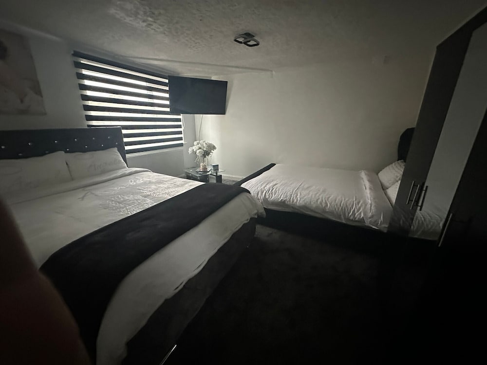 Greatyarmouth-seaside-sleeps6-petfriendly-91ws