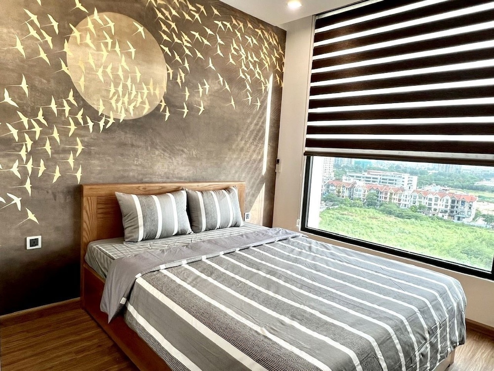 Vinhomes Green Bay Apartments