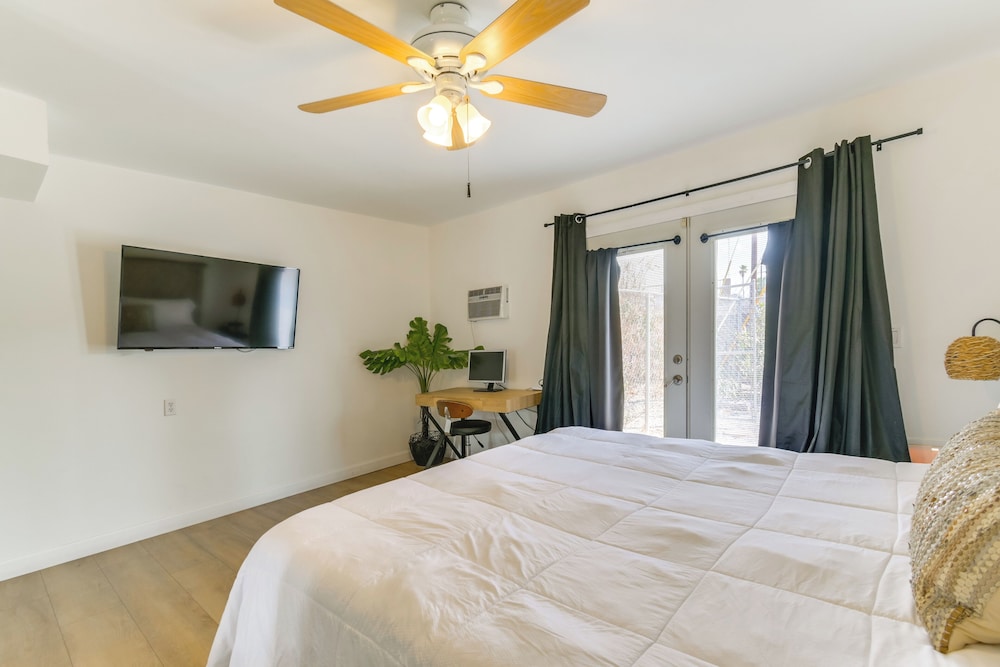 Water Views & Close to Beach: Home in Lake Havasu