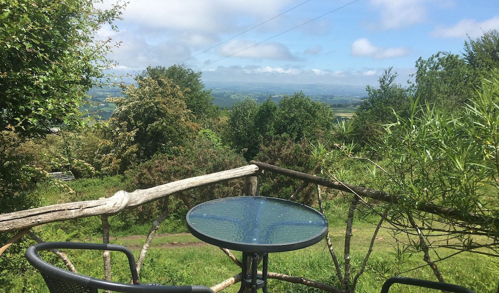 Yurt Luxury & Bathouse, photo 13