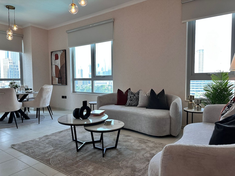 Durrani Homes – Minimal Luxe 3BR with Burj Khalifa and Fountain View (third room without partition)