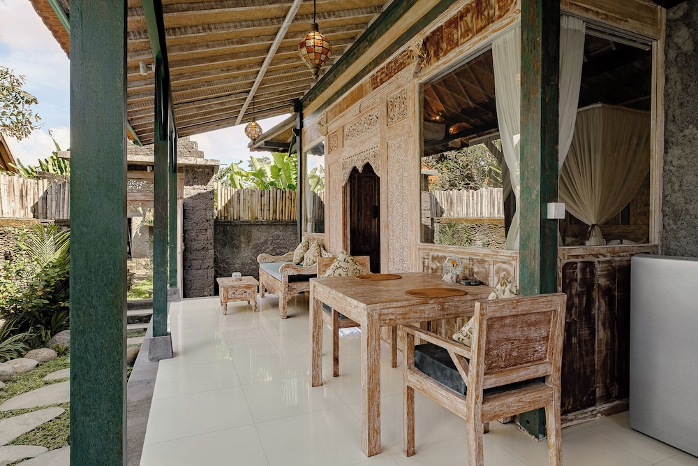 Kumala Ubud Villa