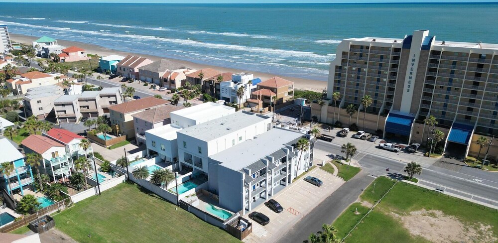 Coronado 302 2 Bedroom Home