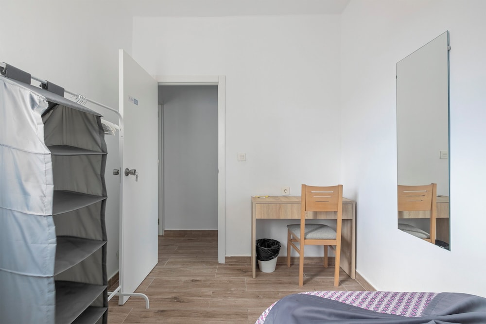 TENERIFE URBAN ROOMS