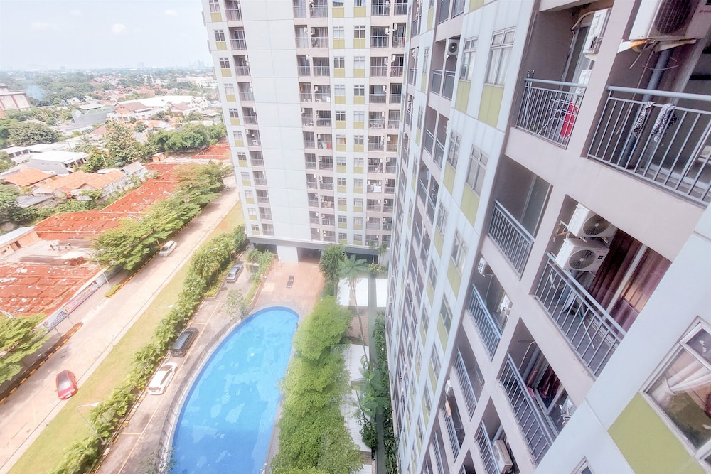 Cozy And Modern Studio Serpong Greenview Apartment