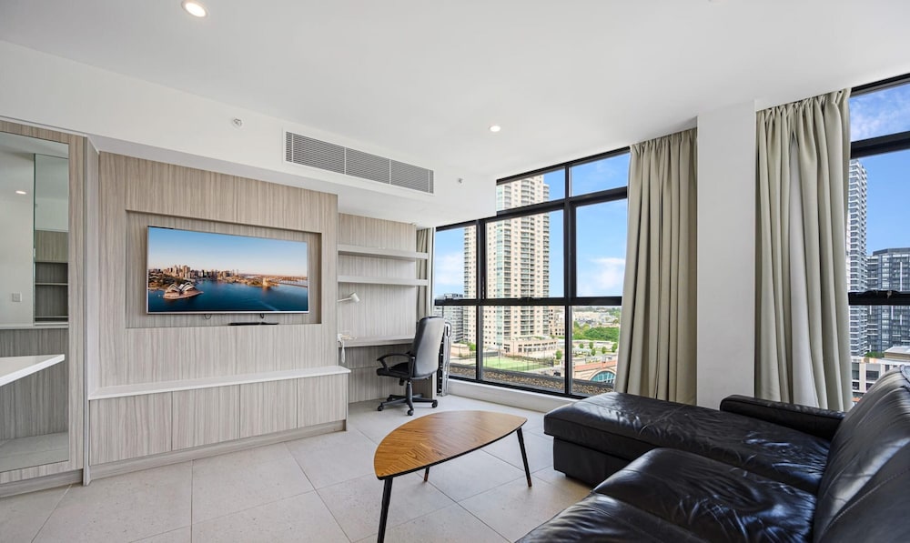 Metawise Sydney CBD Haymarket 2bed Penthouse A