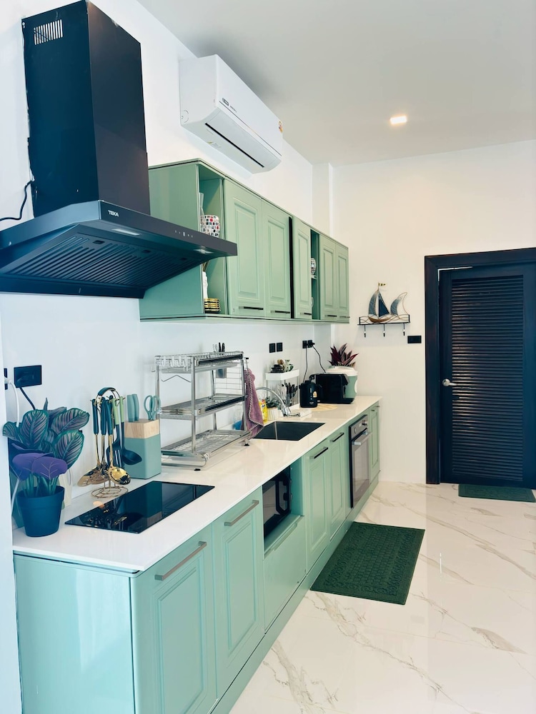 Baan Suan Pool Valley Villa