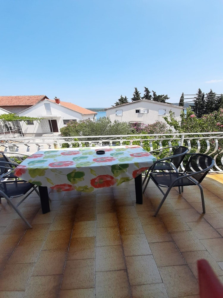 Apartment by the Beach en Bilice