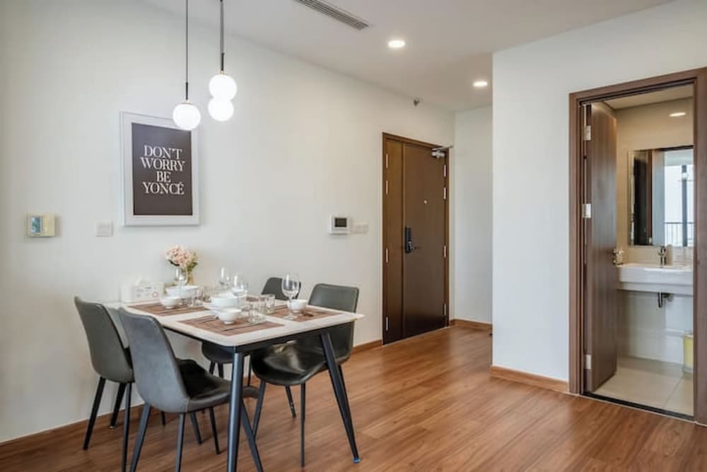 Eco Green Saigon - Free Gym & Pool
