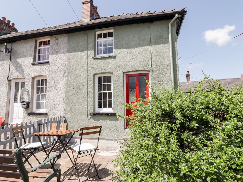 Kooky Cottage