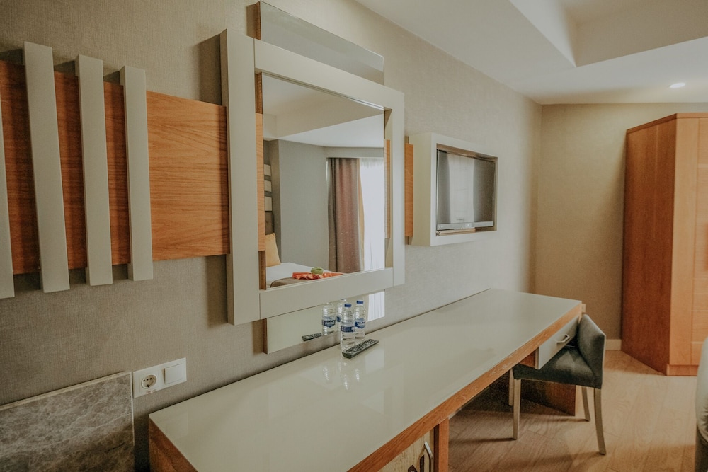 Saturn Palace Resort - All Inclusive