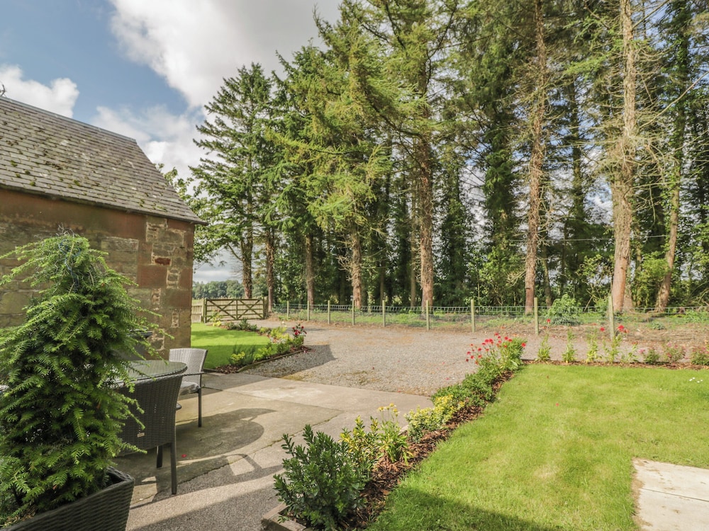 Waterside Lodge