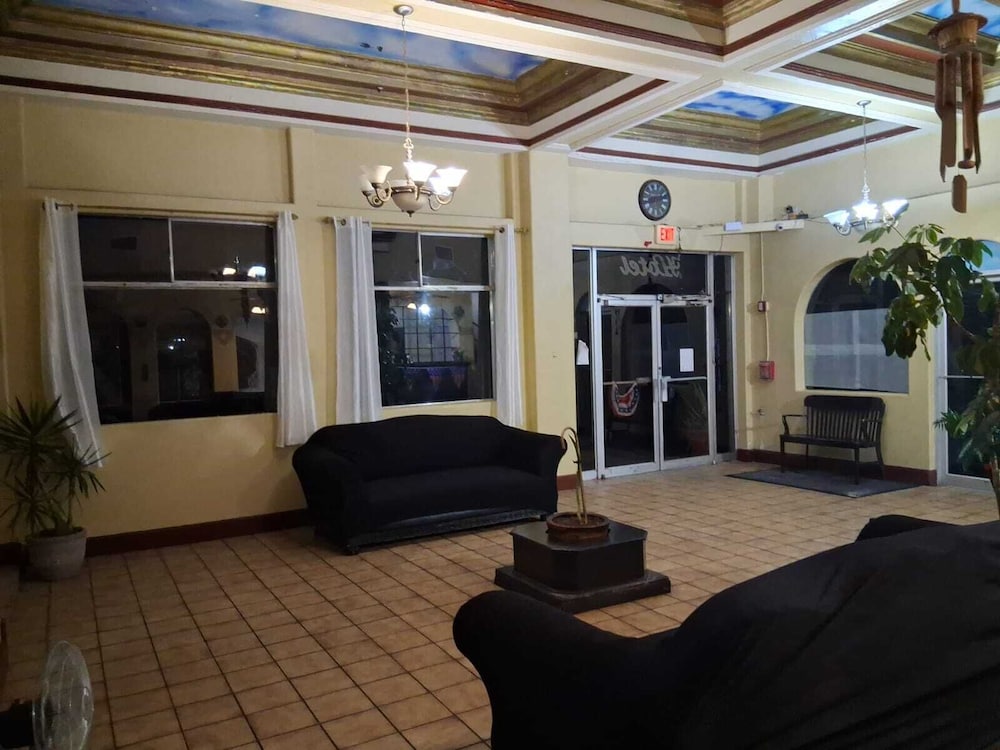 Hotel O Colonial Inn Brownsville Tx