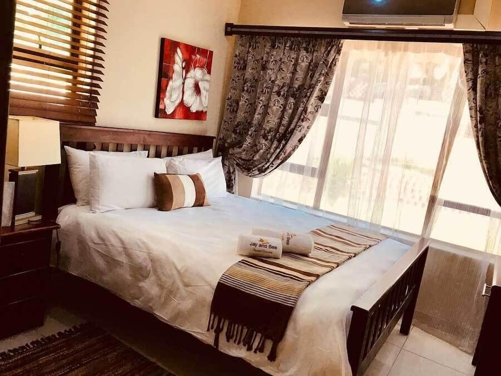 Jay and Bee Guest House