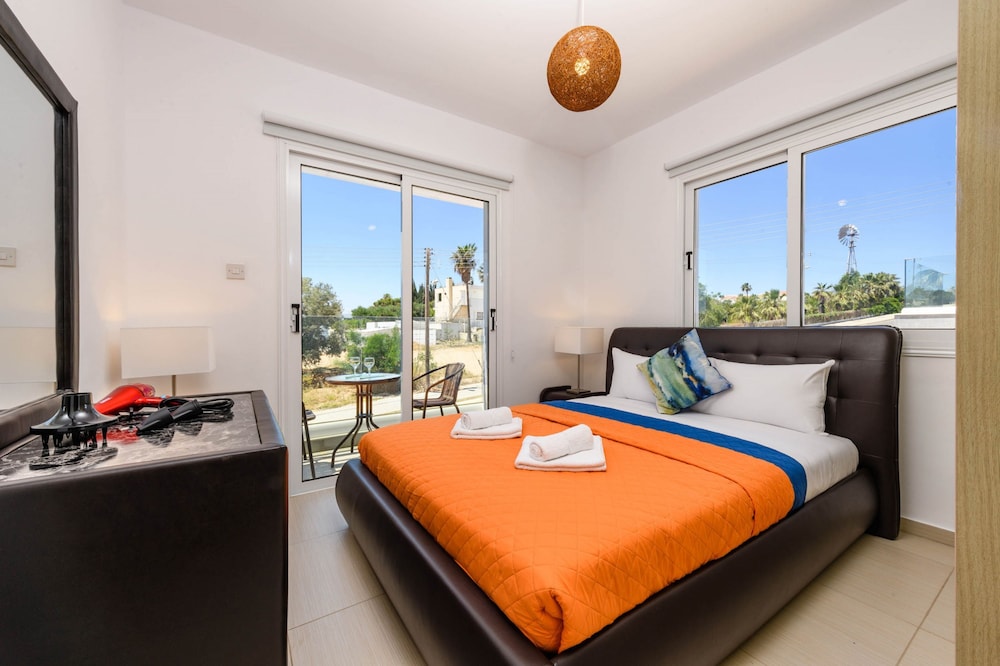 Nissini Villa 4 in Ayia Napa