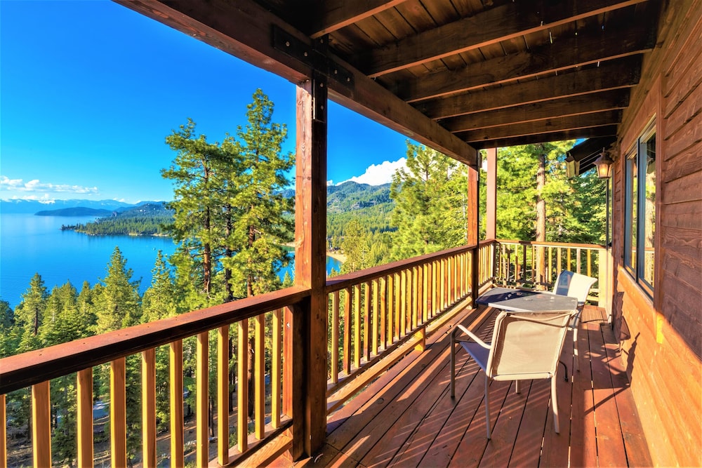 Lx10: Lake View Jewel Estate With Pool Table view 4