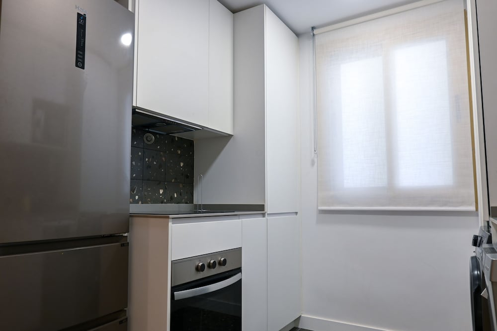 M Sil27 Bonito Apartamento de dos Dormitorios a