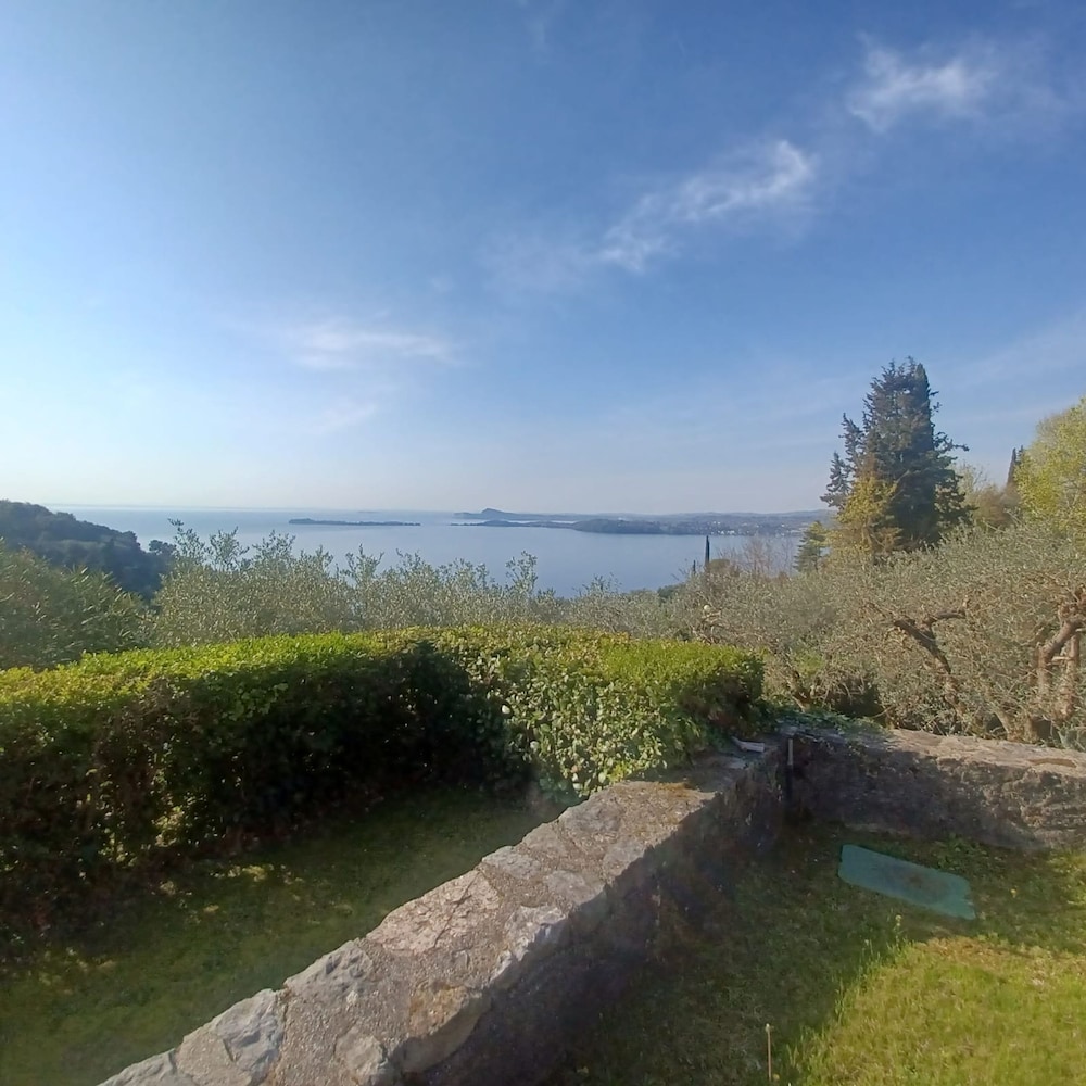 Dolce Vita- x8 Luxury Garda Lake