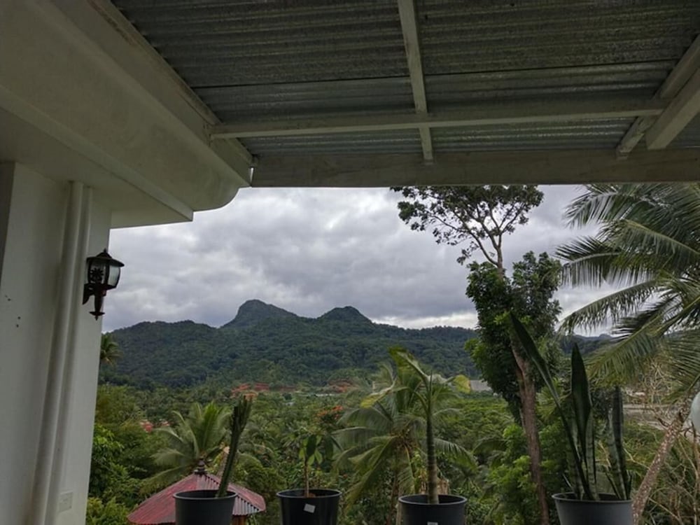 Suva Hideaway Villa