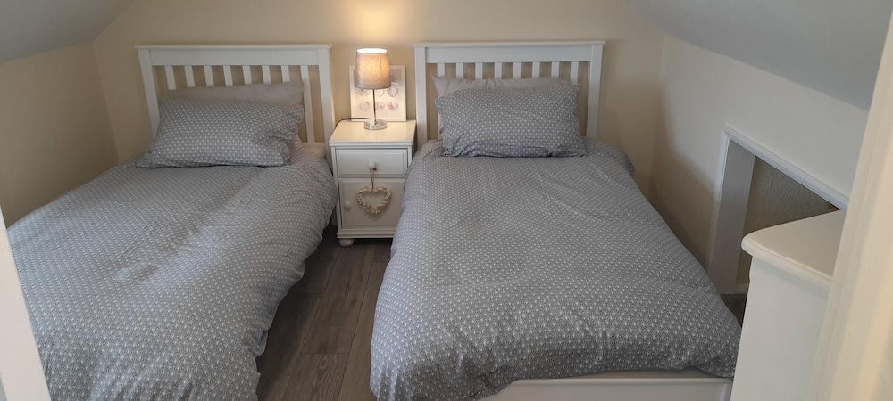 Stunning two Storey Spacious Chalet view 2