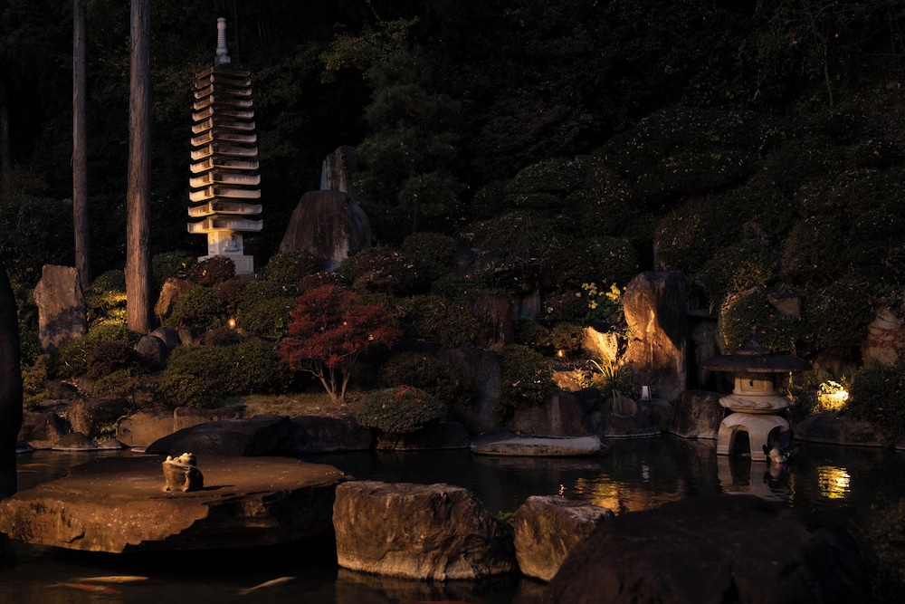 Fuefukigawa Onsen Zabou