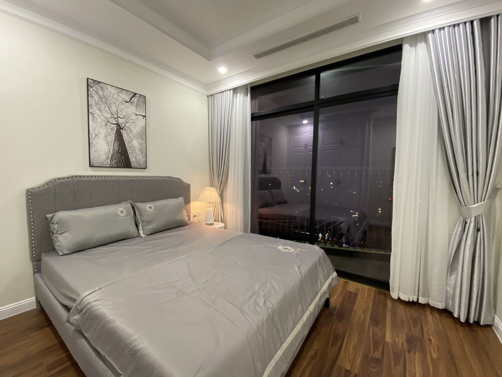 Hateco Laroma Royal Apartments