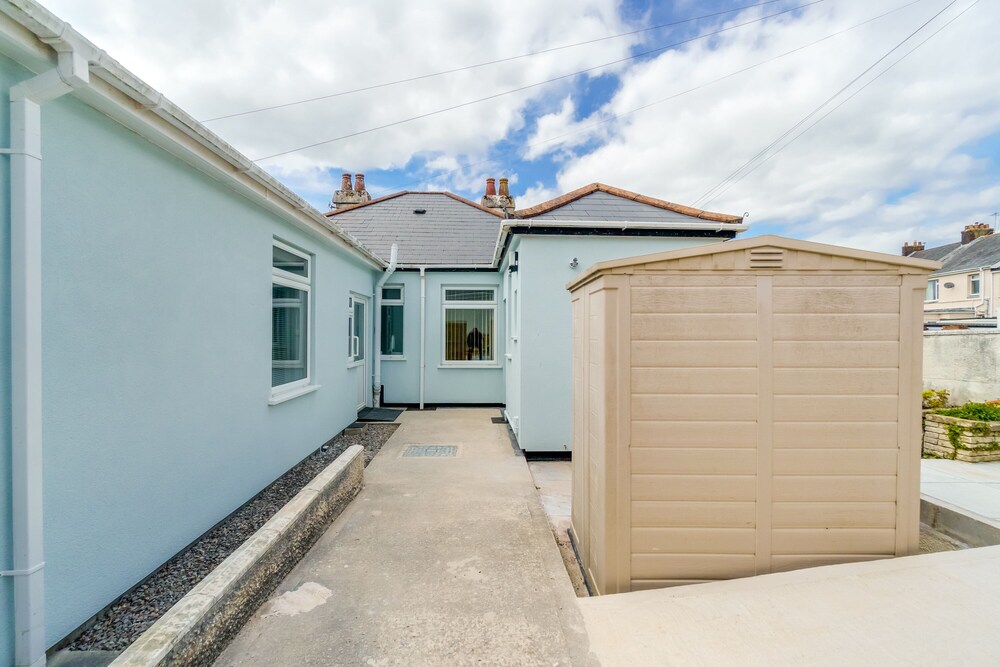 Plymouth-fernhurst- 2 Bedroom Bungalow view 5