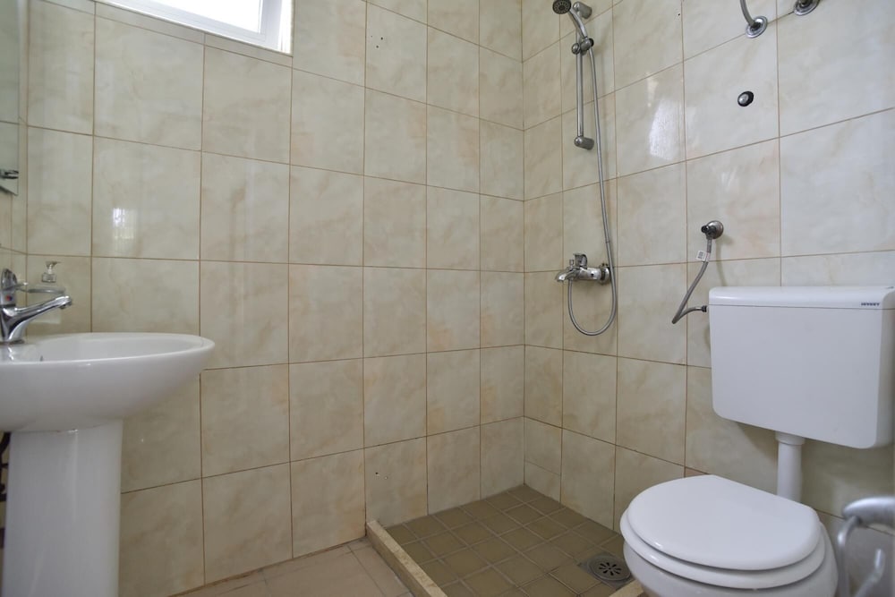 Flat w Garden 5 min to Miami Beach in Ulcinj photo 5