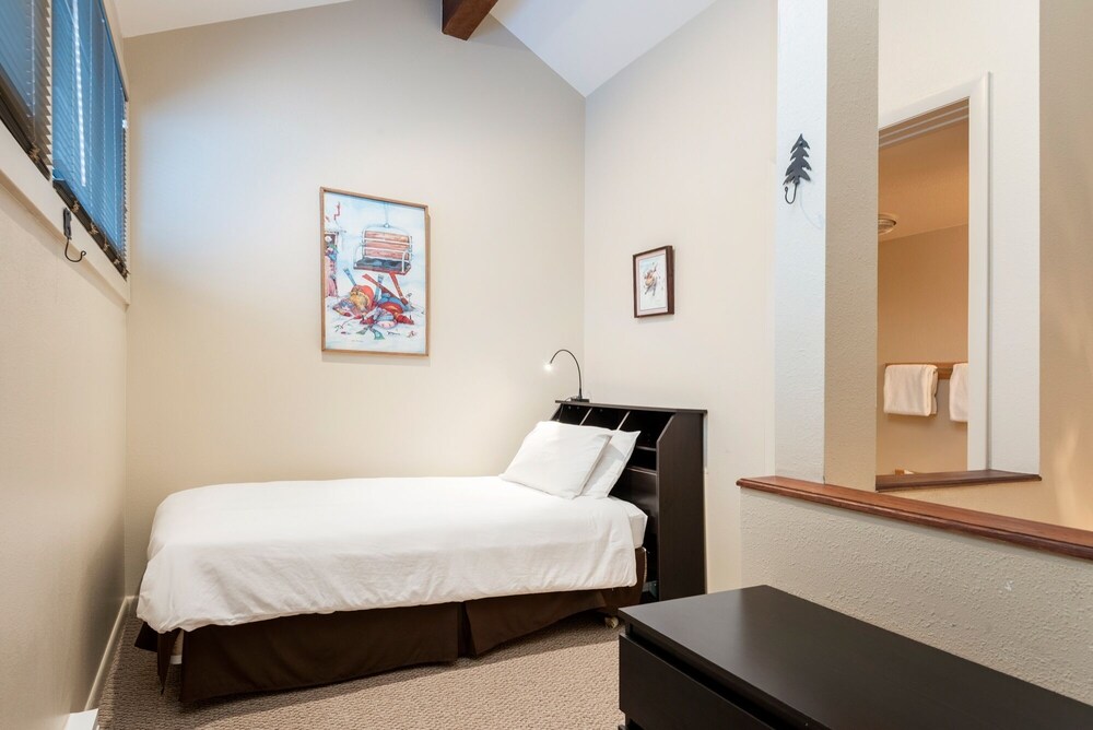 Park City Ski Resort UT - Snow Flower Vacation Homes