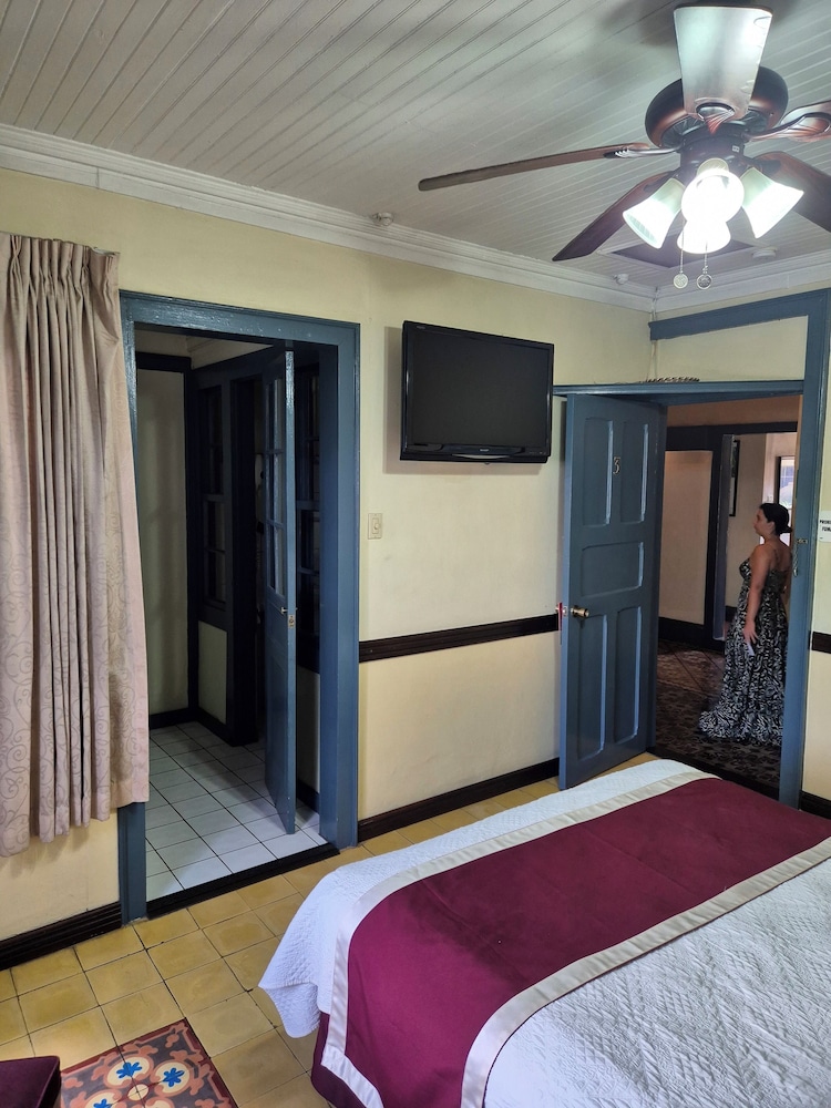 Santo Tomas Hotel - Property Image 31