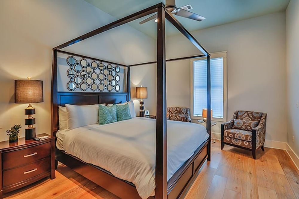 Gulf Breeze 6 Bedroom Holiday Home by Five Star Properties