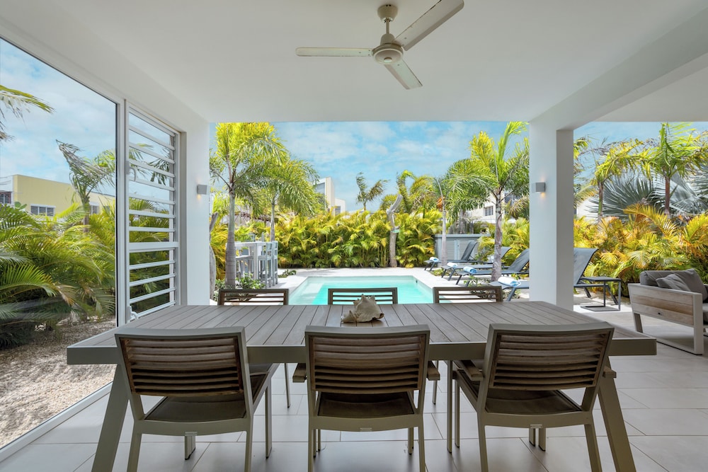 Delfins Residences view 2