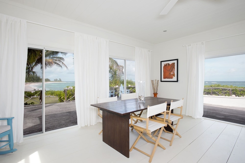 Med Point 1 Bedroom Home - Property Image 26