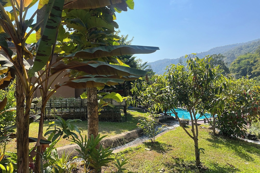 Tung Lakorn Farm