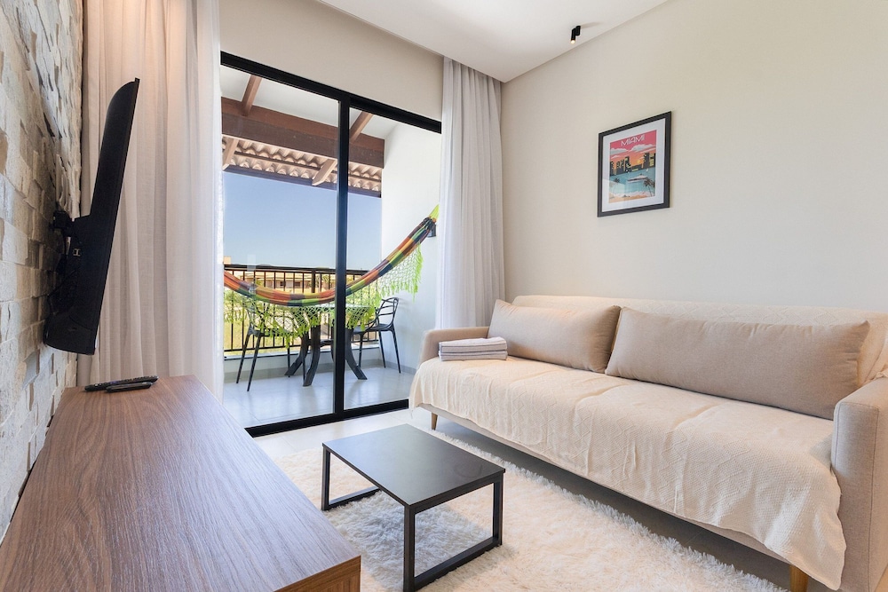 Miami House Cumbuco by Carpediem