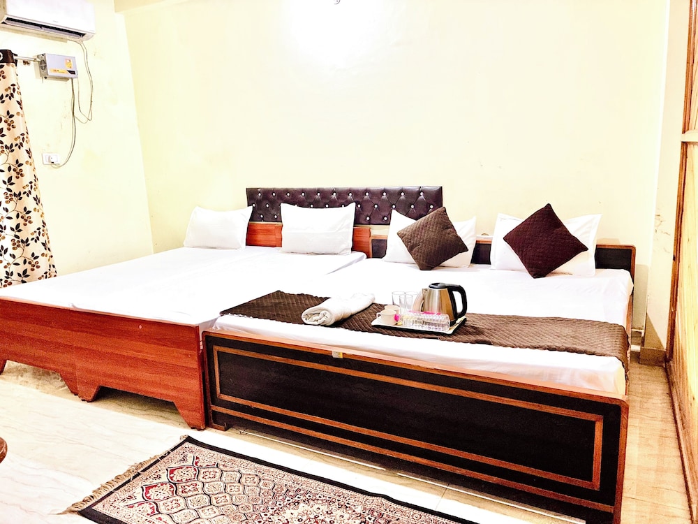 Shivanya guest house