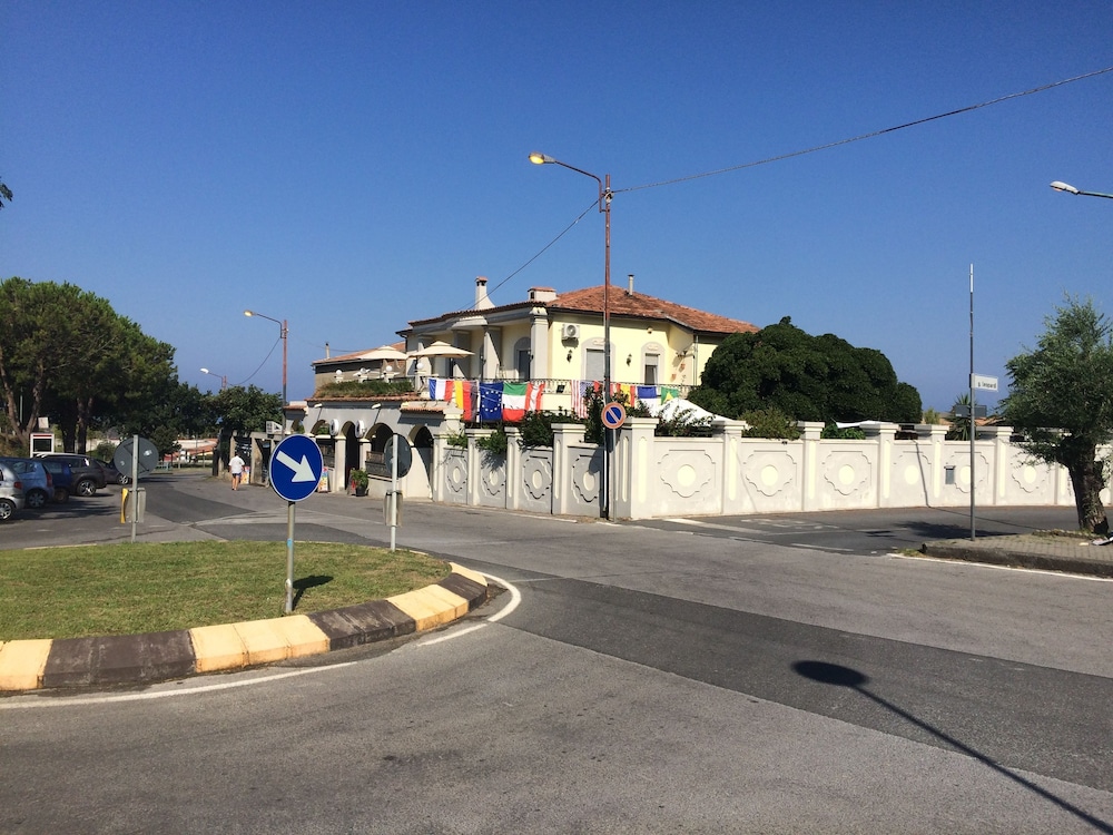Photo 17