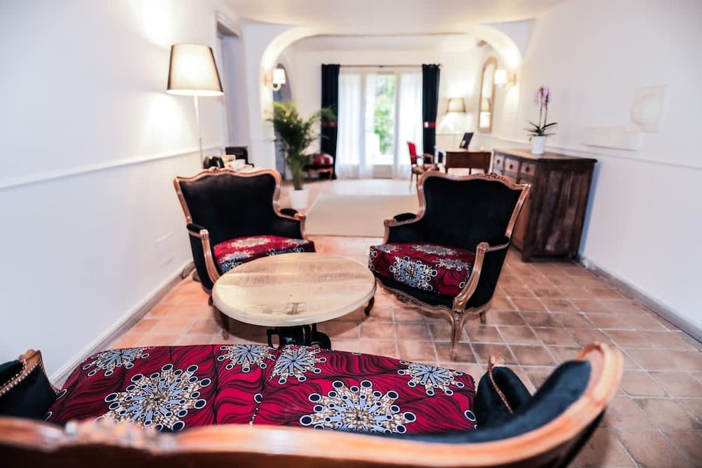 Charming Mas Provencal With Swimming Pool