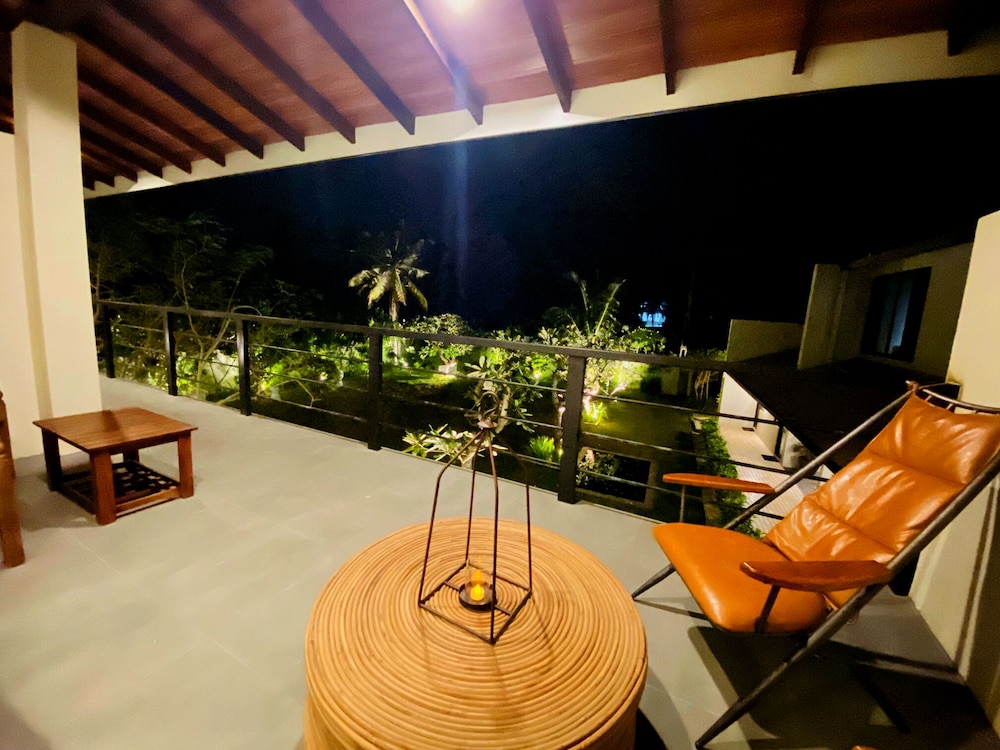 Mirissa Beach Villa