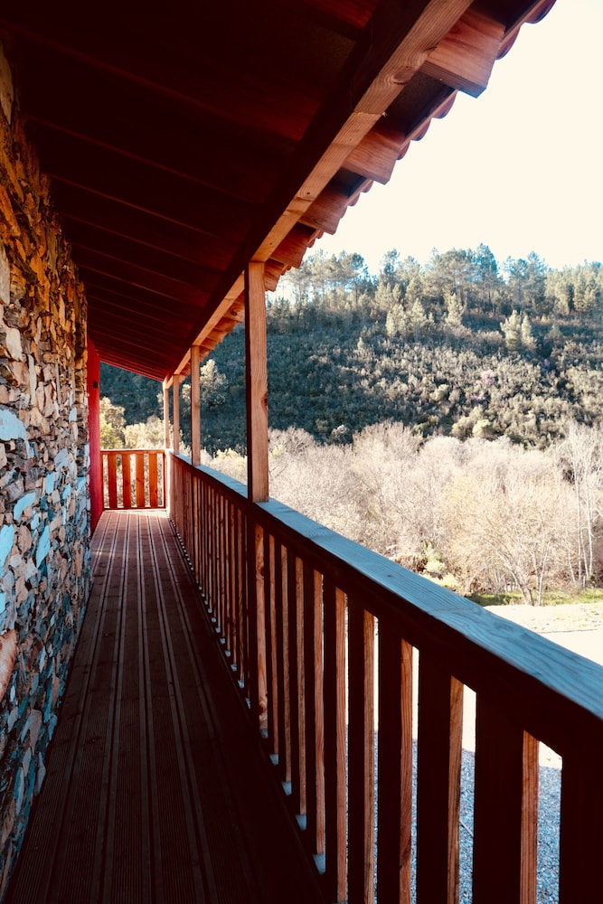 ANANDA GUESTHOUSE AL