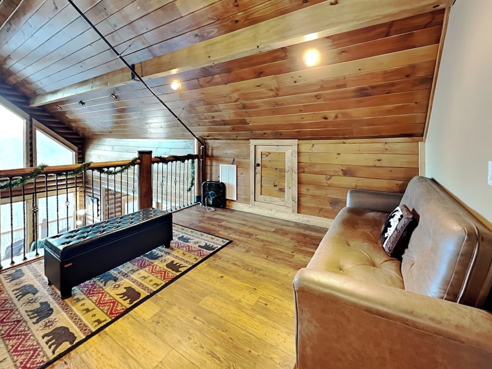 5 Solas Lodge by Jackson Mountain Rentals
