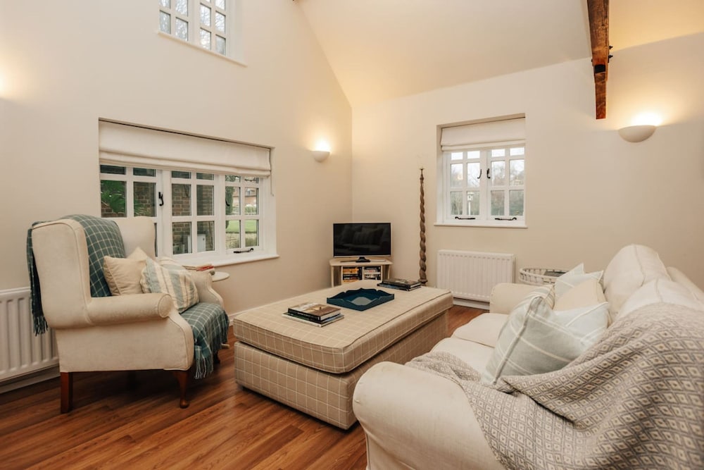 Garden Lodge in Aston Tirrold