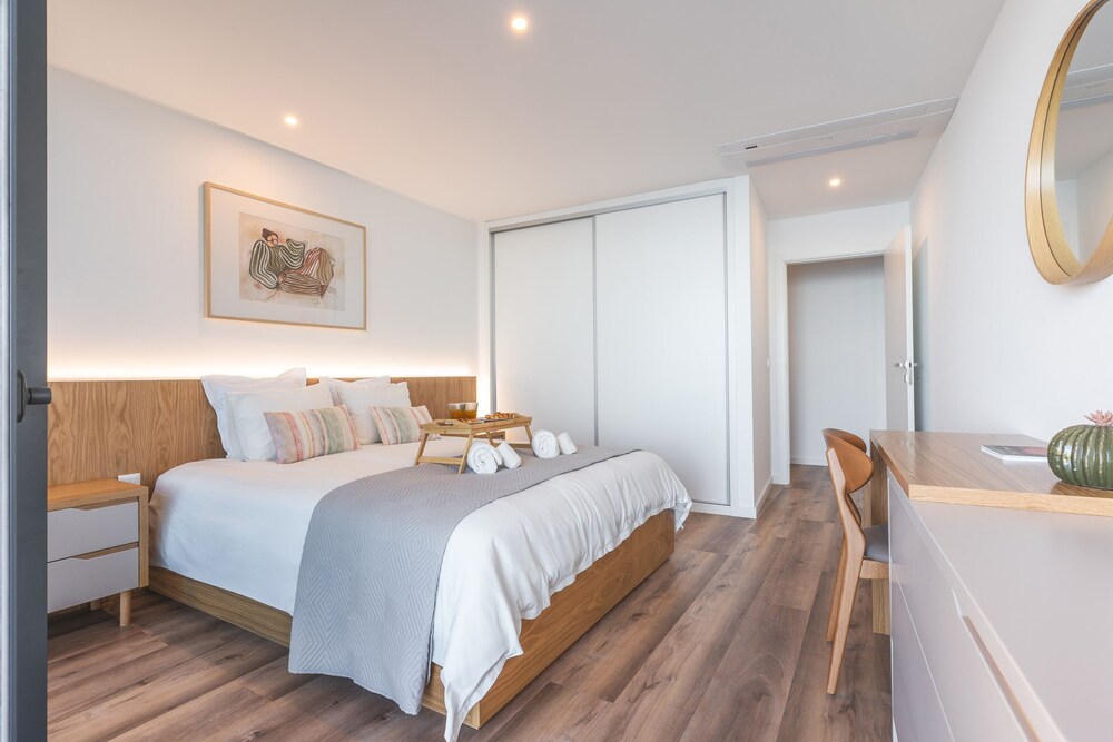 Big Cliff Apartment by Atlantic Holiday